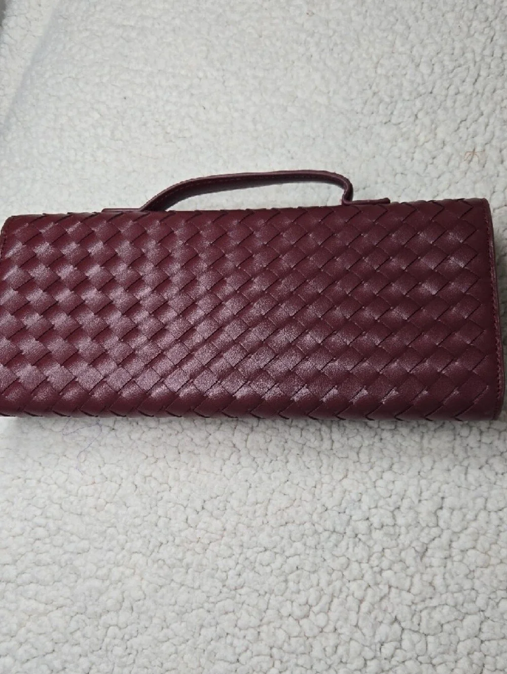 Rich Wine Faux Leather Handbag Interior with Zipper Pocket - Picture 6 of 9